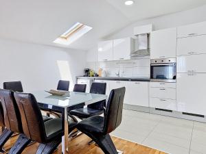 Apartment Mary & Klara-1 by Interhome
