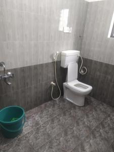 Sarvesh Arundekar Home Stay In Beach Side AC Room
