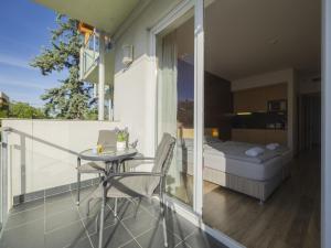 Studio Holiday Club 3 by Interhome