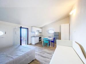 Apartment Oblo sul mare by Interhome