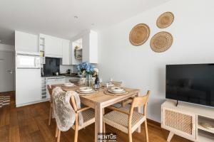 Indigo Seasight - a seaside holiday with front-row sea views