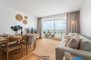 Indigo Seasight - a seaside holiday with front-row sea views