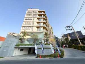 2 Bedroom Condo near Naiharn beach