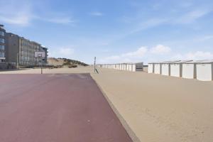Appartement Estran op de Zeedijk met Frontaal Zeezicht - Sint-Idesbald
