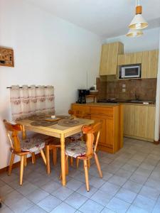 Mountain studio for 4 people - Nyon gondola within walking distance