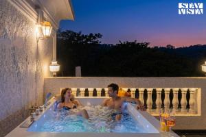 StayVista at Tara Villa with Pool and Jacuzzi