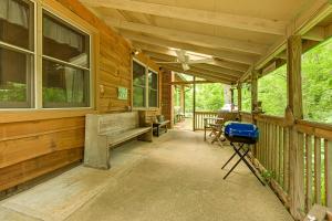 Cozy Little Cabin to Make Lasting Memories
