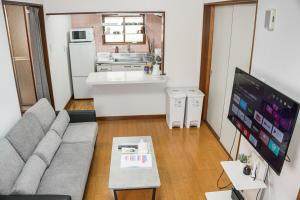 Spacious 52m2 Apartment 10min to Station