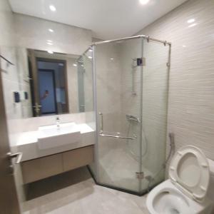 Vinhomes West Point Luxury Studio Apartment