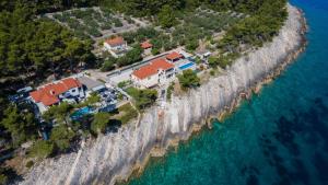 Villa Gardenal by Villas Guide