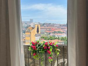 Apt few steps to Douro River w. AC and balcony