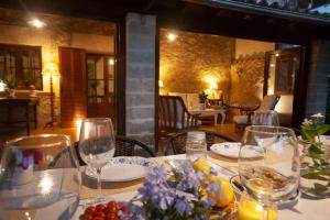 Ca na Pomara- Country house in a quiet and well-located area