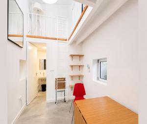 Small Studio for young travelers