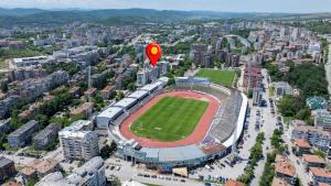 Yono Stay - Spacious 2-Bedroom Near Center & Stadium