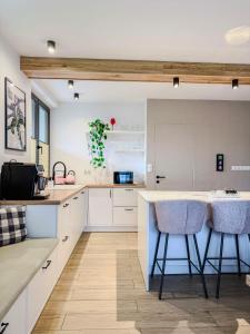 ApartSki 18d