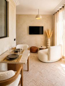 7 - Exceptional apartment with balcony - Majorelle