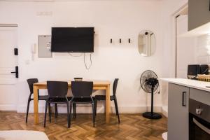 Modern Studio in Salvador Near Metro Fits 4