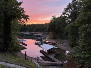 Lake Lanier Lake House with Private Dock Hot Tub Pet-friendly Game Room