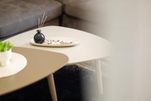 Lungomare Beachfront Apartment - by EKA Luxury Apartments