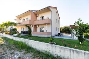 Duplex Apartment Drazana