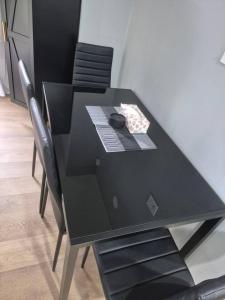 Private 1 BR Apt Wi-Fi Parking NearAmenities