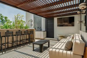 Condesa Garden House and Rooftop Avenida Nuevo Leon