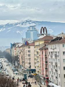 Bright 1-Bedroom Gem Heart of Sofia