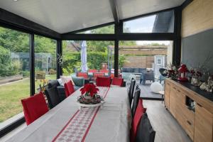 M089 Magnifique maison avec sauna piscine