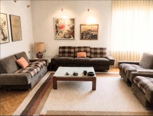 Beautiful home near the center