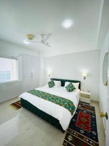 Executive 1BHK Studio near Expo Mart