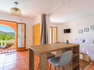 Studio Les Terrasses de Valcros-4 by Interhome
