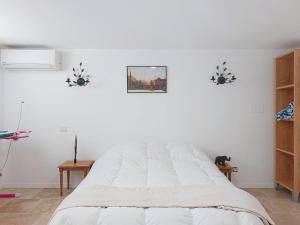 Apartment Bas de villa Anémones by Interhome