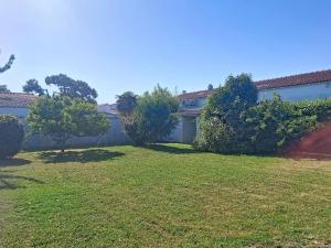 Holiday Home Les Tamarix by Interhome