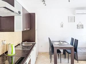 Apartment Rondine-1 by Interhome