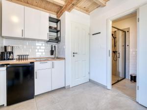 Studio Passion-2 by Interhome