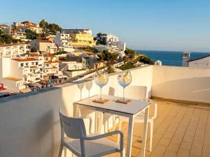 Brunos Apartment T2 with Sea View and Garage in Carvoeiro