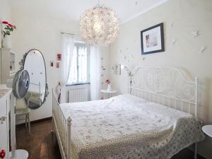 Holiday Home La Casa Azzurra by Interhome