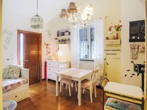 Holiday Home La Casa Azzurra by Interhome
