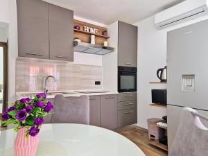 Villa Exotic by Interhome