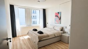 Homely! Skyview, Airport, Fair, Gym, Rooftop!