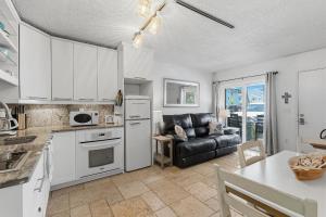 Cedar Island Club C102