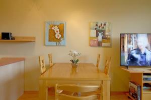 Apartment 470