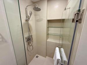 Laguna Skypark 1BR Golf View Rooftop Pool