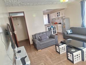 Félix Square Furnished Apartments Bondo