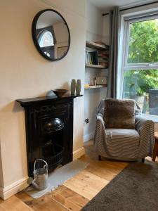 Mansfield House