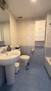 Modern Apartment Blue with Pool and Parking - IFEMA Metropolitano