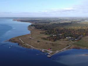 6 person holiday home in Hadsund