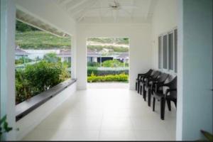 Home in Ochi Rios Coconut Avenue