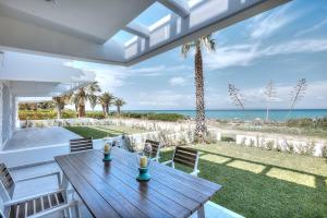 Villa Aelia near the sea