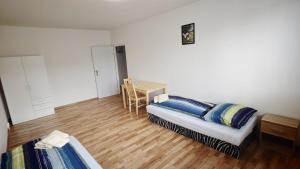 Apartmán pro 4 osoby, Chomutov CH1